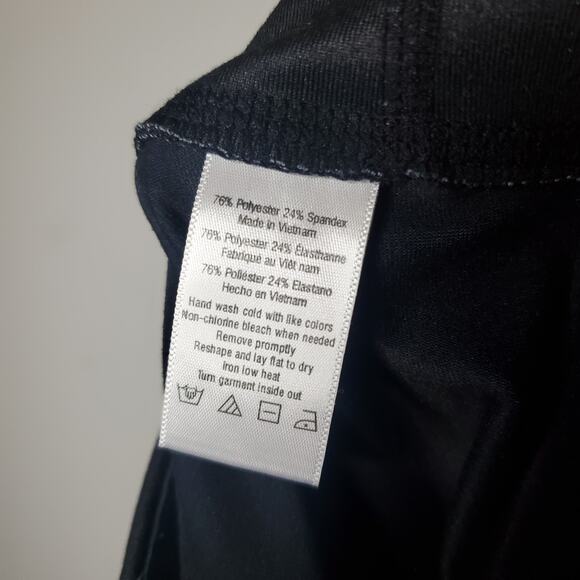 ALO Yoga Airbrush Butterfly Print Leggings Black Ombre Design Women's Small - Picture 13 of 16